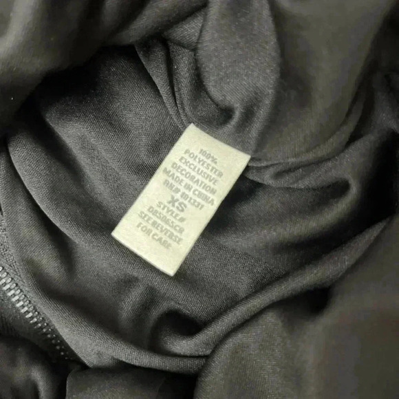 2/$12 Charlotte Russe Sequin Black And Gold Bodycon Dress Size XS Low Cocktail - Picture 4 of 10